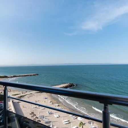 Sea Sunny Hotel